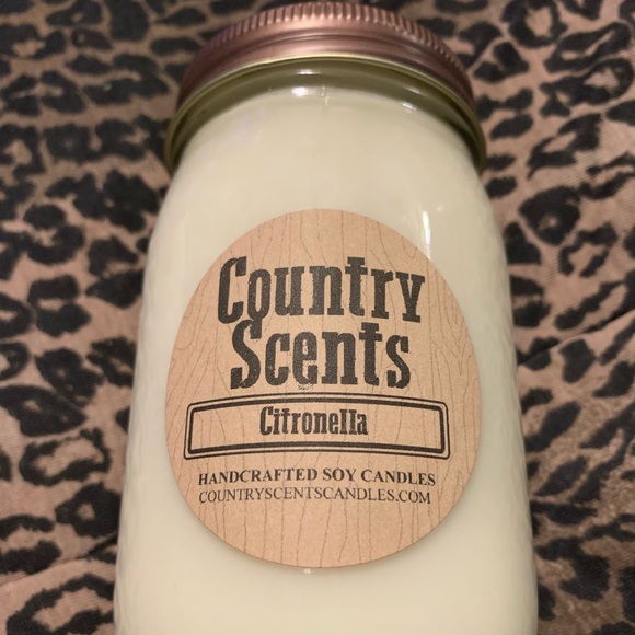 Handcrafted 16oz Soy Candle - Citronella - Picture 1 of 1